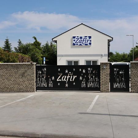 Zafir Hotel Dunajska Streda Ngoại thất bức ảnh