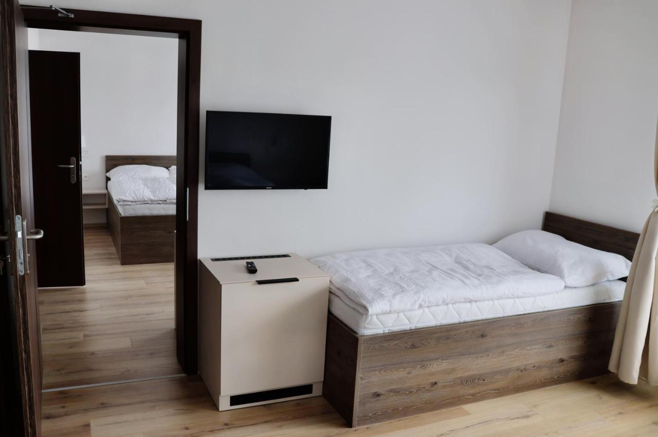 Zafir Hotel Dunajska Streda Ngoại thất bức ảnh