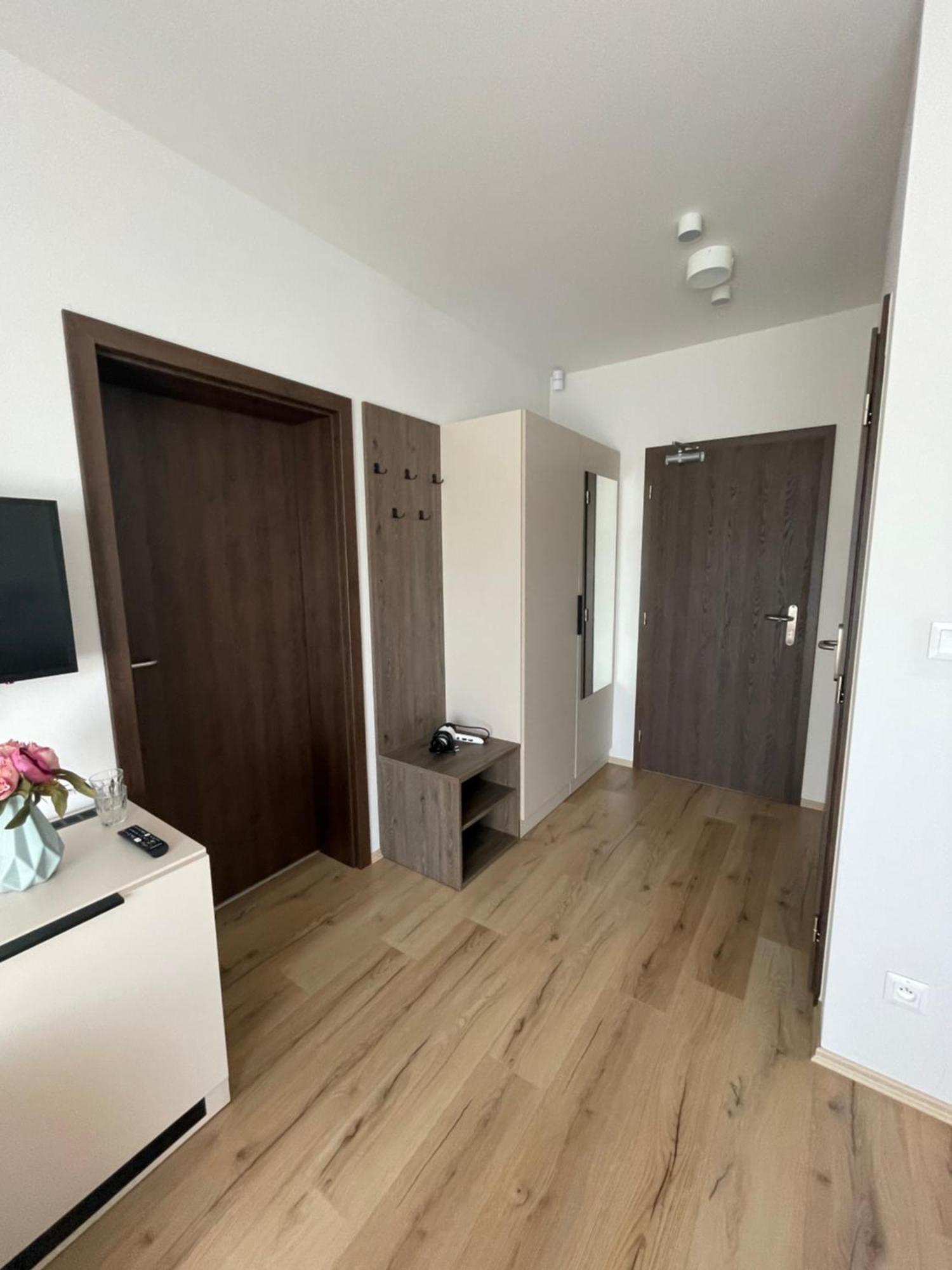 Zafir Hotel Dunajska Streda Ngoại thất bức ảnh