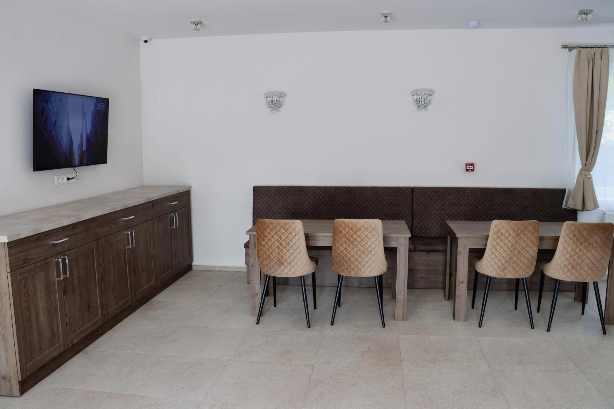 Zafir Hotel Dunajska Streda Ngoại thất bức ảnh